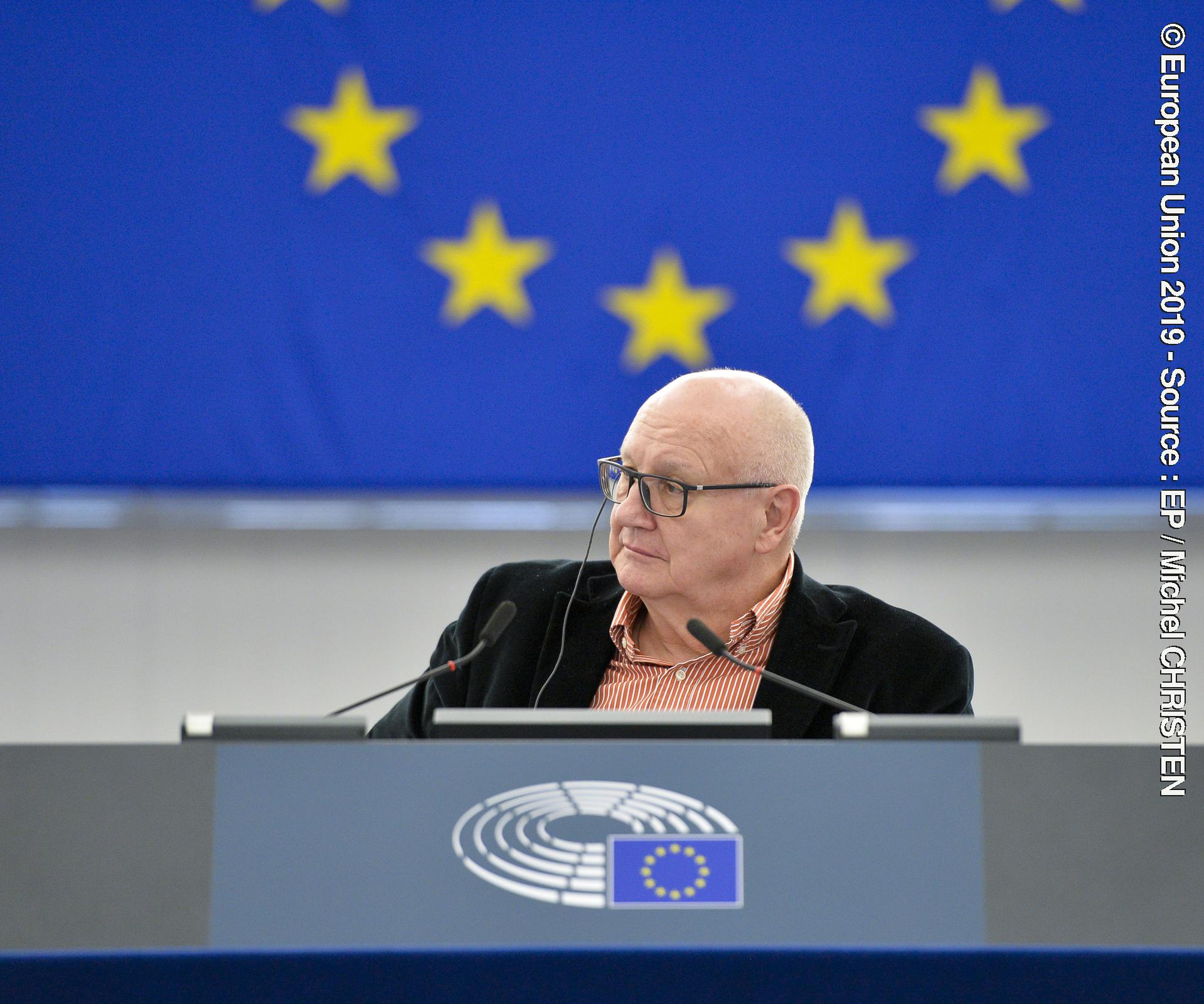 Fotografia 10: Ioan Mircea PASCU in the EP in Strasbourg