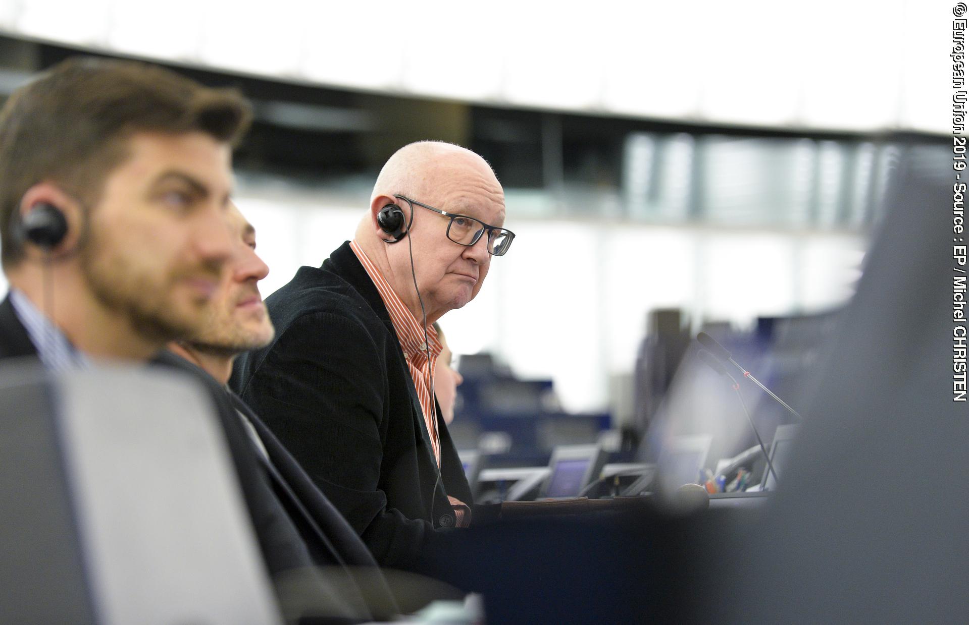 Ioan Mircea PASCU in the EP in Strasbourg