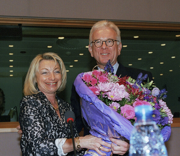 Foto 4: Elections of the EPP President.