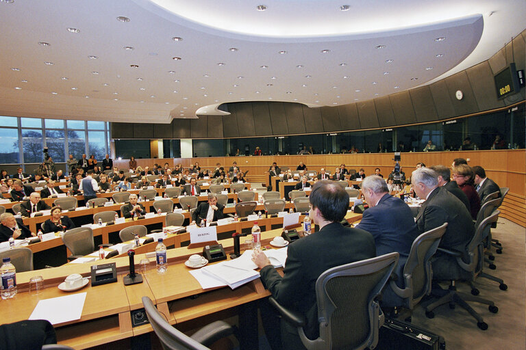 ECON Committee exchange of views with member of the board of directors of the ECB on the outline of economic policy and the European economy.