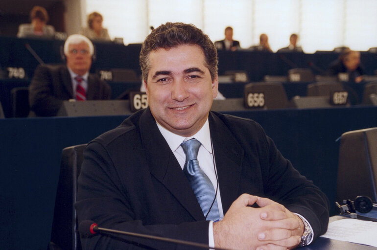 Fotografie 2: Juan Manuel FERRANDEZ LEZAUN in Plenary Session in Strasbourg.