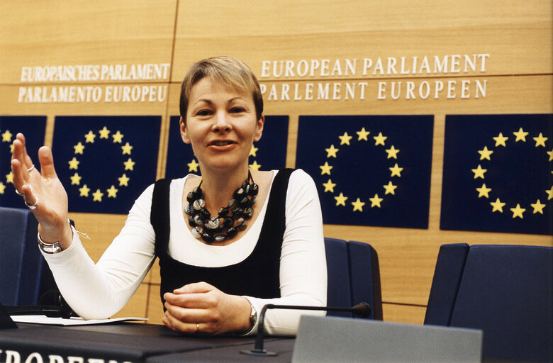 Foto 3: Caroline LUCAS at the EP in Strasbourg.