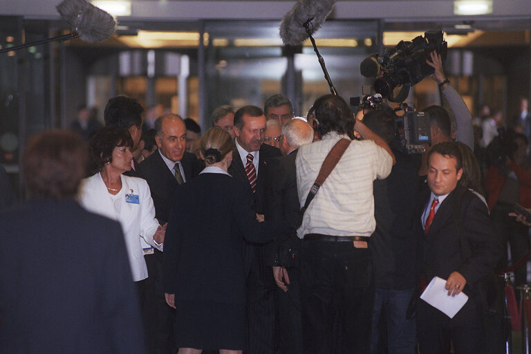 Fotografi 7: Visit of the Turkish Prime Minister to the EP.