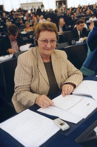 Zdjęcie 2: Nelly MAES in Plenary Session in Strasbourg.