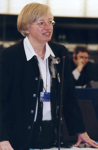 Fotagrafa 4: Maria MARTENS in plenary session in Strasbourg.