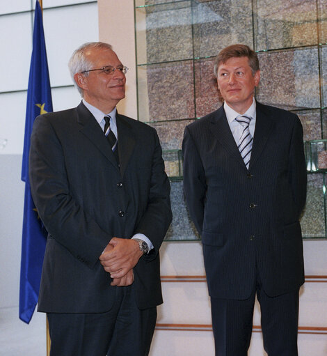 Fotografie 9: EP President meets with the President of the Lithuanian Parliament.