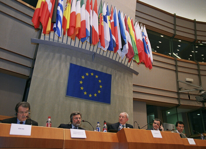 Foto 12: European Science Congress: Investing in research, investing in the future.