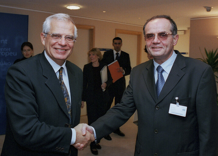 Fotografija 4: EP President meets with the President of the Parliament of Macedonia.