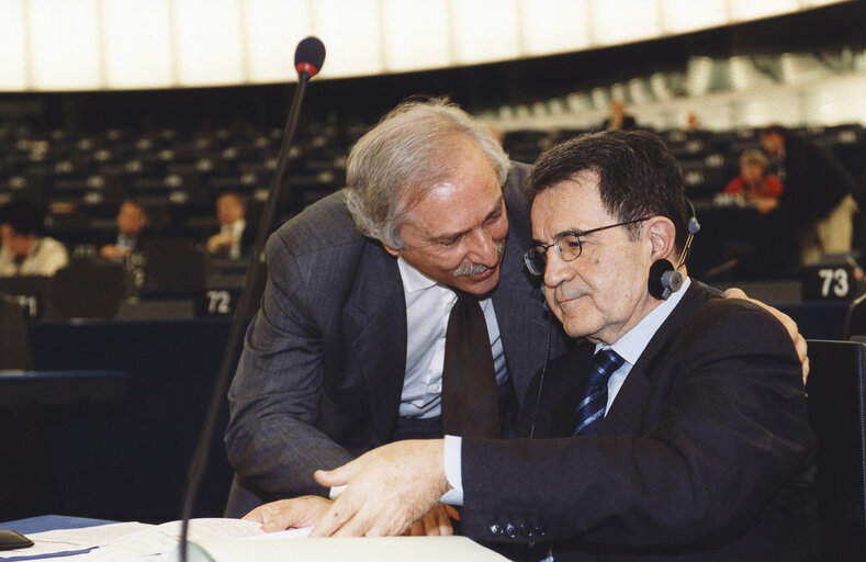 Valokuva 7: Luigi COCILOVO in Plenary Session in Strasbourg.