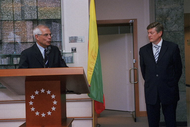 EP President meets with the President of the Lithuanian Parliament.