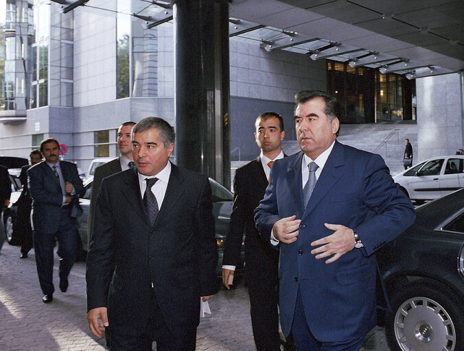 Fotografija 1: President of the Republic of Tajikistan visits the European Parliament