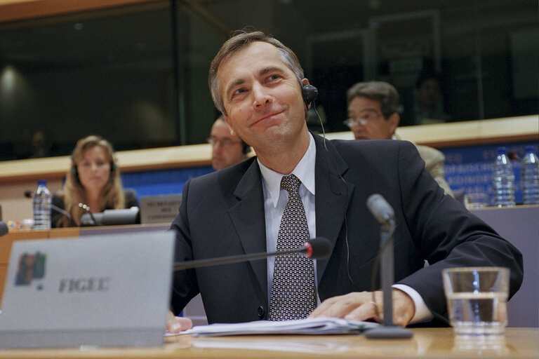 Foto 7: Hearing of the Commissioner Designate for Education, Training and Culture.