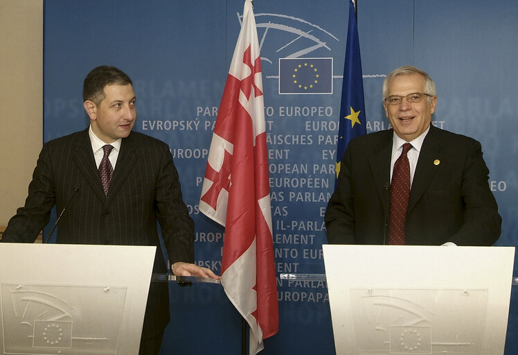 Fotografija 6: Press Conference following the EP President's meeting with the Prime Minister of Georgia.