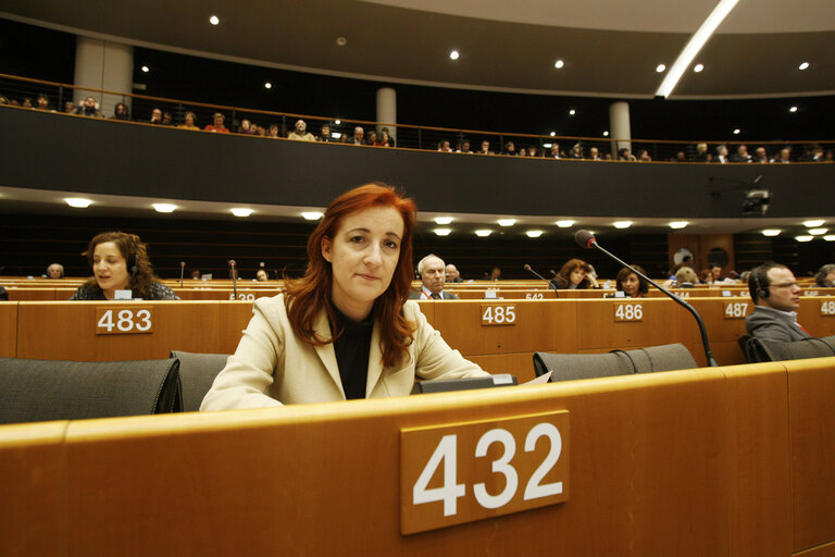 Foto 4: Maria Isabel SALINAS GARCIA at the EP in Brussels.