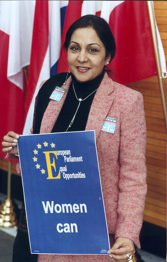 Fotografie 2: Action: European Parliament - Equal Opportunities: Women Can.