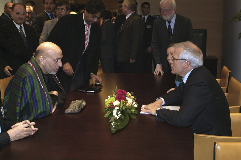 Photo 25 : Visit of the President of Afghanistan to the EP for the signature of a joint EU-Afghan declaration.