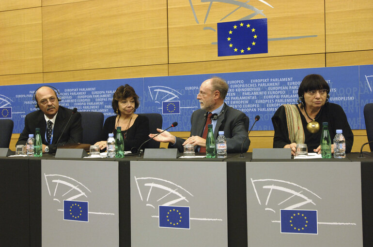 Fotagrafa 7: Press conference in Strasbourg on the situation in the Middle East and the role of the EU