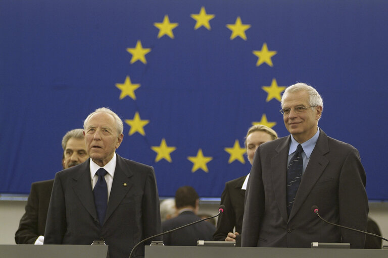 Zdjęcie 25: Visit of the President of Italy to the EP.