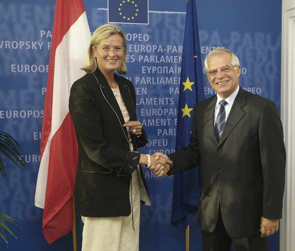 Suriet 6: EP President meets with the Minister for Foreign Affairs of Austria.