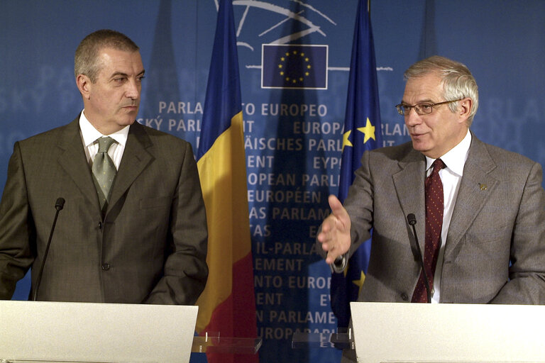 Photo 4 : EP President meets with the Prime Minister of Romania.