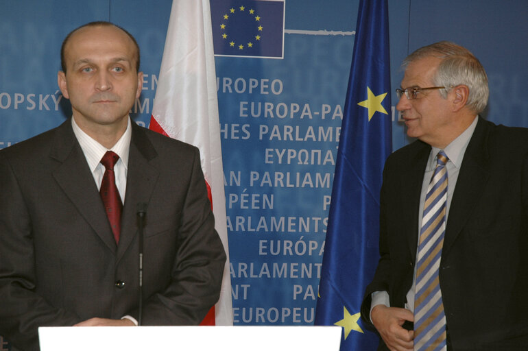 Fotó 4: Press conference following the EP President's meeting with the Prime Minister of Poland.