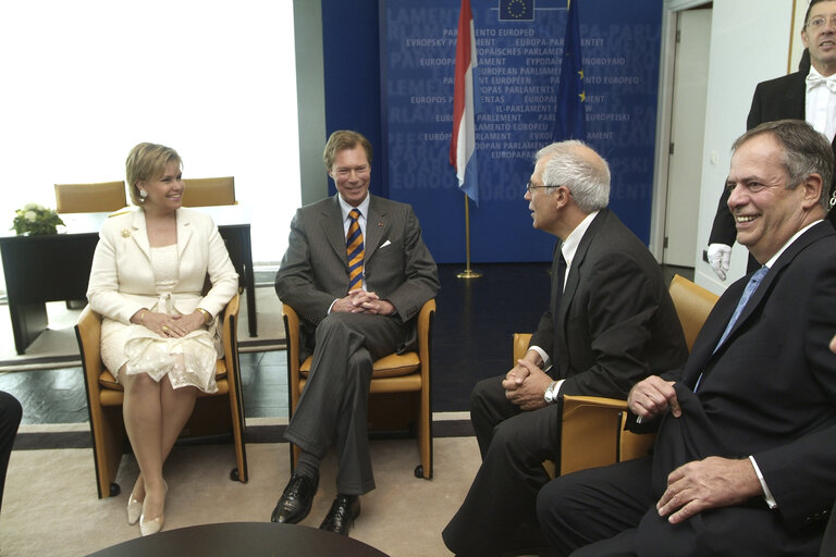 Valokuva 2: EP President meets with the Grand Duke of Luxembourg.