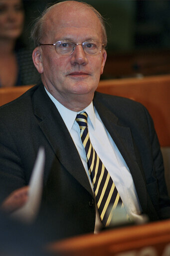 Photo 46: MEP in a meeting at the EP in Brussels