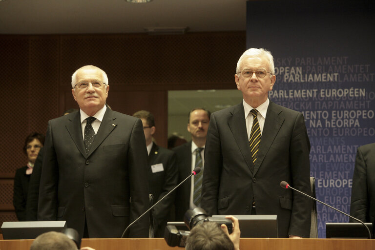 Valokuva 30: Formal sitting with a statement by the President of the Czech Republic.