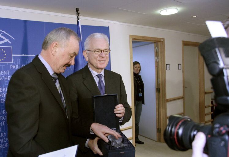 Fotagrafa 9: EP President meets with the President of the Czech Senate.