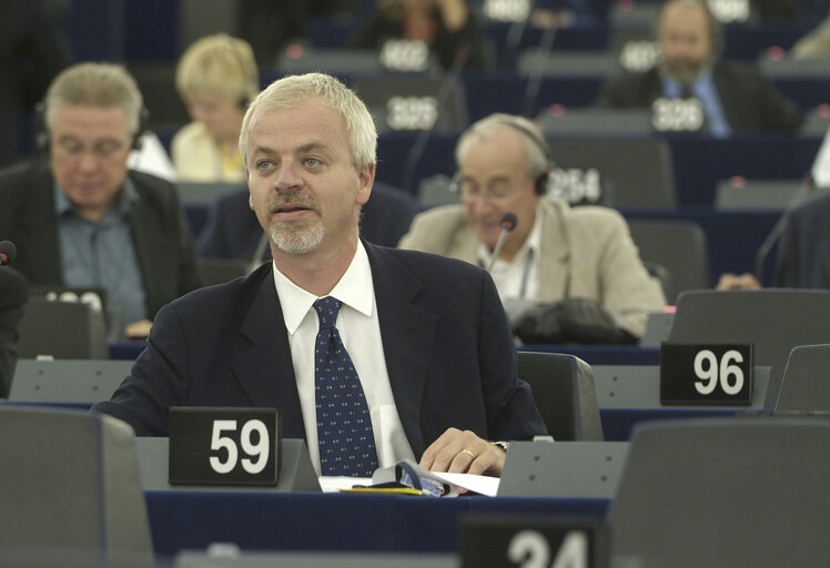 Fotó 3: Lapo PISTELLI in plenary session in Strasbourg.