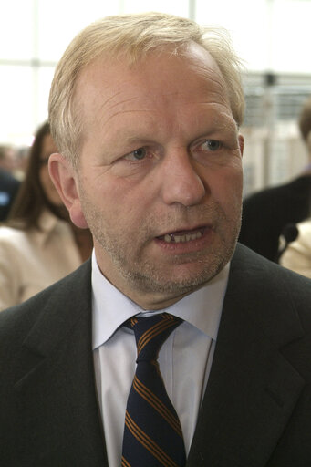 Fotografie 3: Albert Jan MAAT at the EP in Brussels.