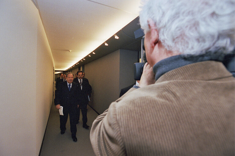 Photo 6 : Meeting with the President of the Parliament of Egypt.