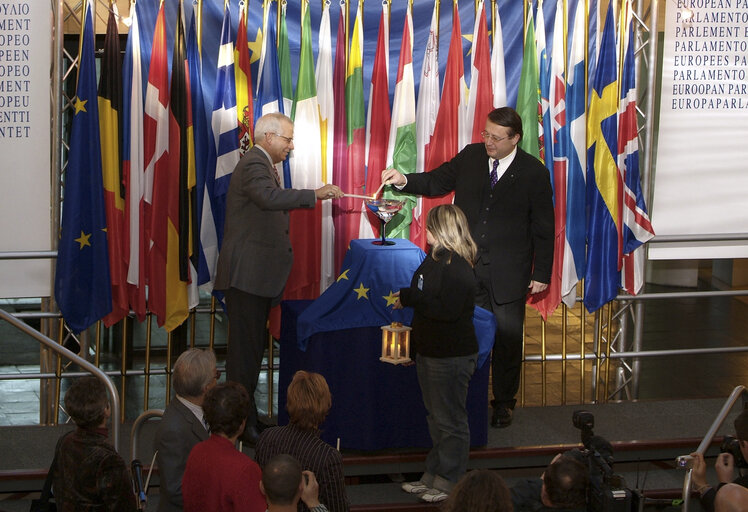 Photo 4: European Flame of Peace.