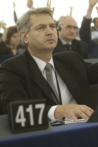 Fotografie 3: Jan HUDACKY in plenary session in Strasbourg.