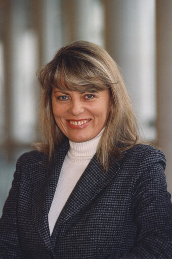 Снимка 11: Lidia Joanna GERINGER de OEDENBERG at the EP in Strasbourg.