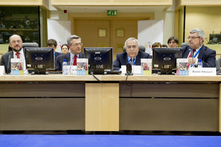 Zdjęcie 3: UNRWA - Conference Engaging Youth - Palestine refugees in a changing Middle East.