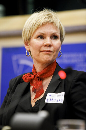 European Artic Oil & Gas: Experiences and Development