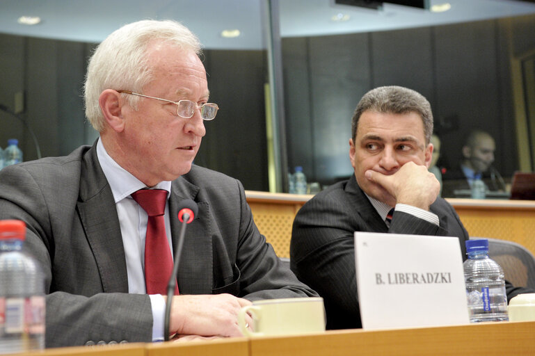 Foto 9: EU-Ukraine Parliamentary club meeting with the Ukranian Prosecutor General