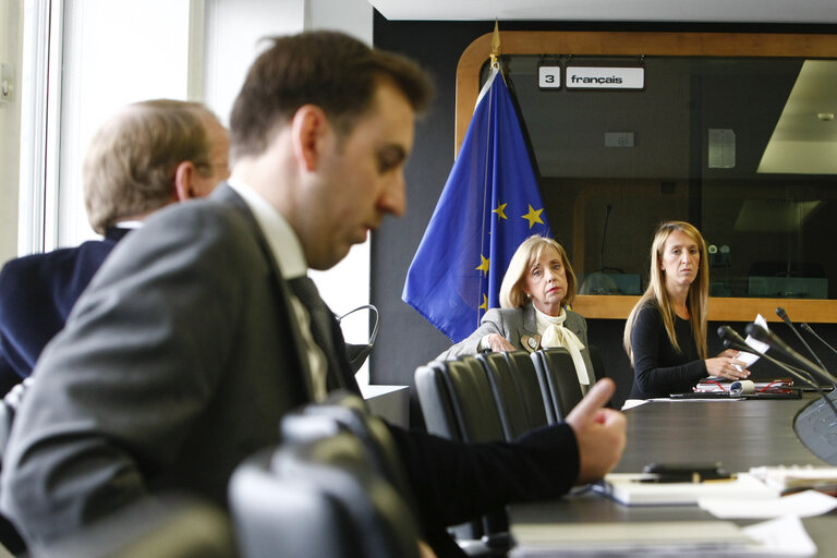 Fotografie 9: Meeting to discuss the introduction of trade sanctions against countries engaged in unsustainable fishing practices