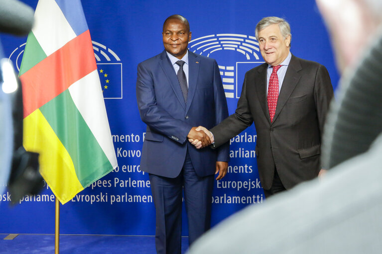 Fotografie 6: Antonio TAJANI - EP President meets with Faustin-Archange TOUADERA, President of the Central African republic