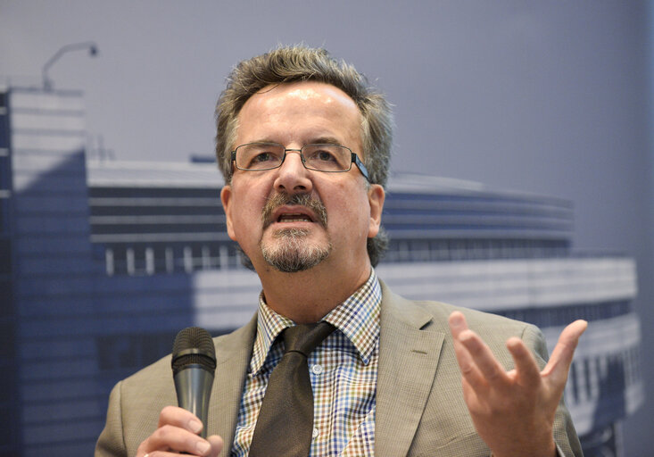 EPRS book talk - The future of European Identity: A Conversation with Thomas RISSE