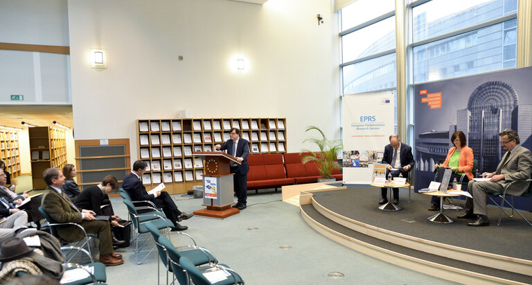 Suriet 21: EPRS book talk - The future of European Identity: A Conversation with Thomas RISSE