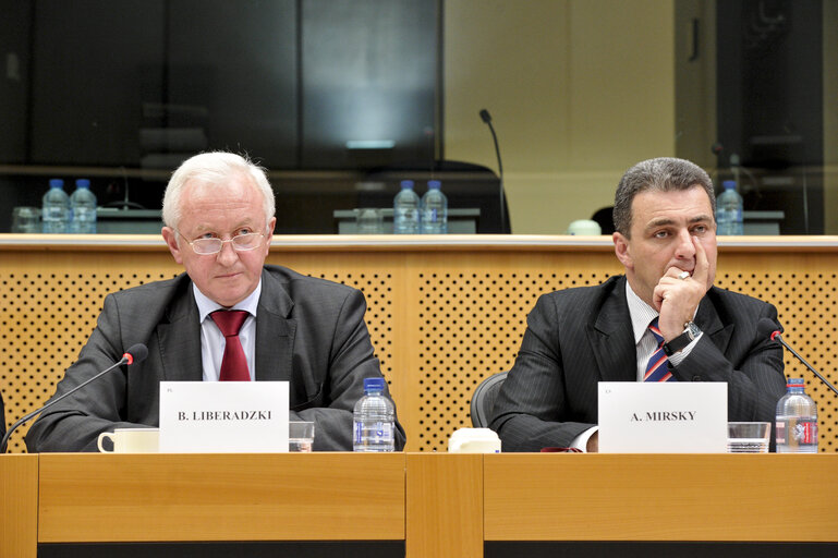 Foto 5: EU-Ukraine Parliamentary club meeting with the Ukranian Prosecutor General