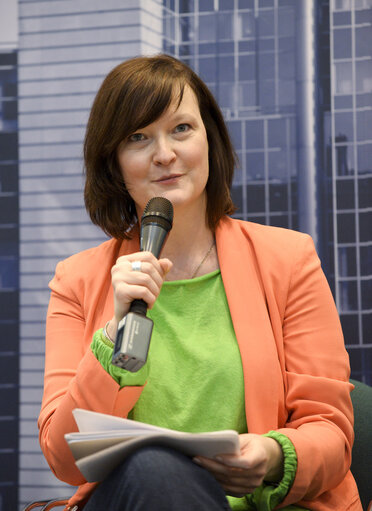 Suriet 14: EPRS book talk - The future of European Identity: A Conversation with Thomas RISSE