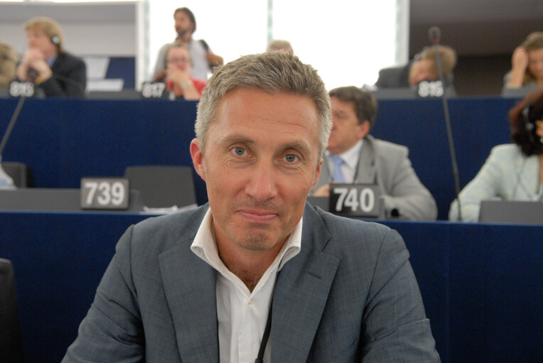 Fotografija 45: Morten LOKKEGAARD in plenary session in Strasbourg.