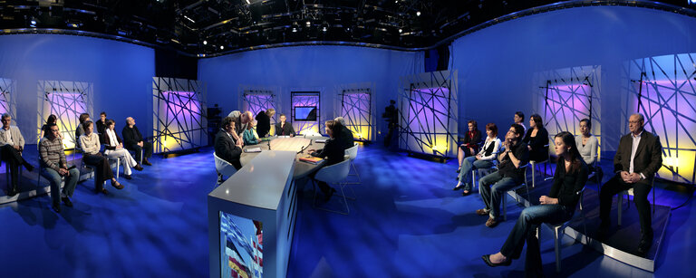 Photo 5: Debate at the EP's television studio.