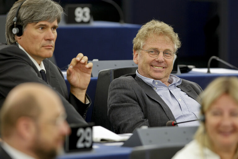 Fotografia 4: Stephane LE FOLL and Daniel COHN BENDIT in plenary session in Strasbourg.