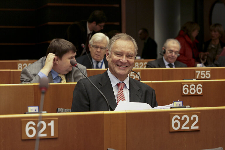 Fotografie 6: Hans-Peter MAYER at the EP in Brussels.