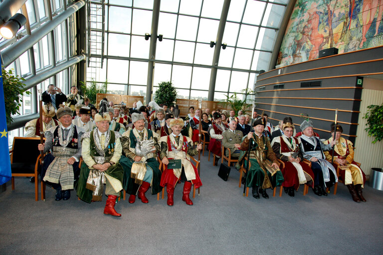 Fotografi 22: EP President meets with a delegation of Polish Brotherhood of Marksmen.