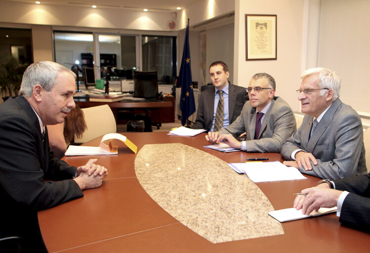 Fotó 1: EP President meets with the Ambassador of Israel.